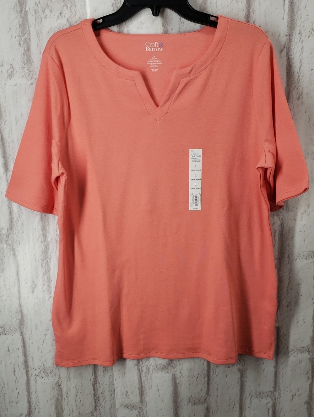 Croft & Barrow Coral V-Notch Short Sleeve Tee. Large. NWT